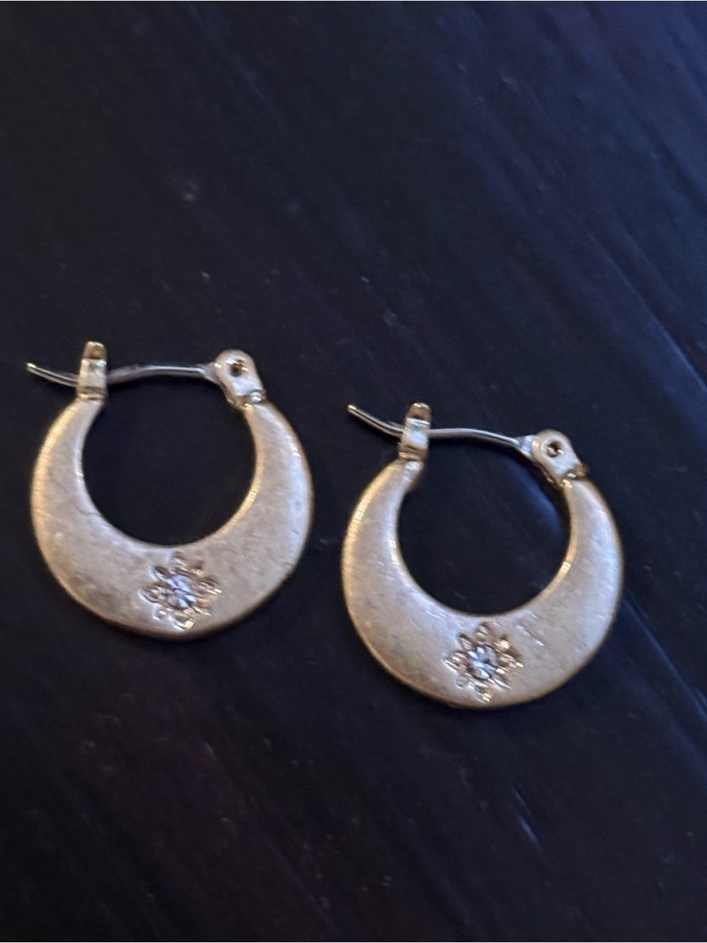 Sundance Floral Burst Mini Crescent Hoop Earrings - Picture 3 of 5